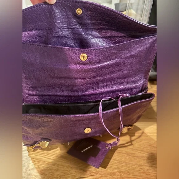Balenciaga Purple Clutch with Giant Hardware - Picture 8 of 13